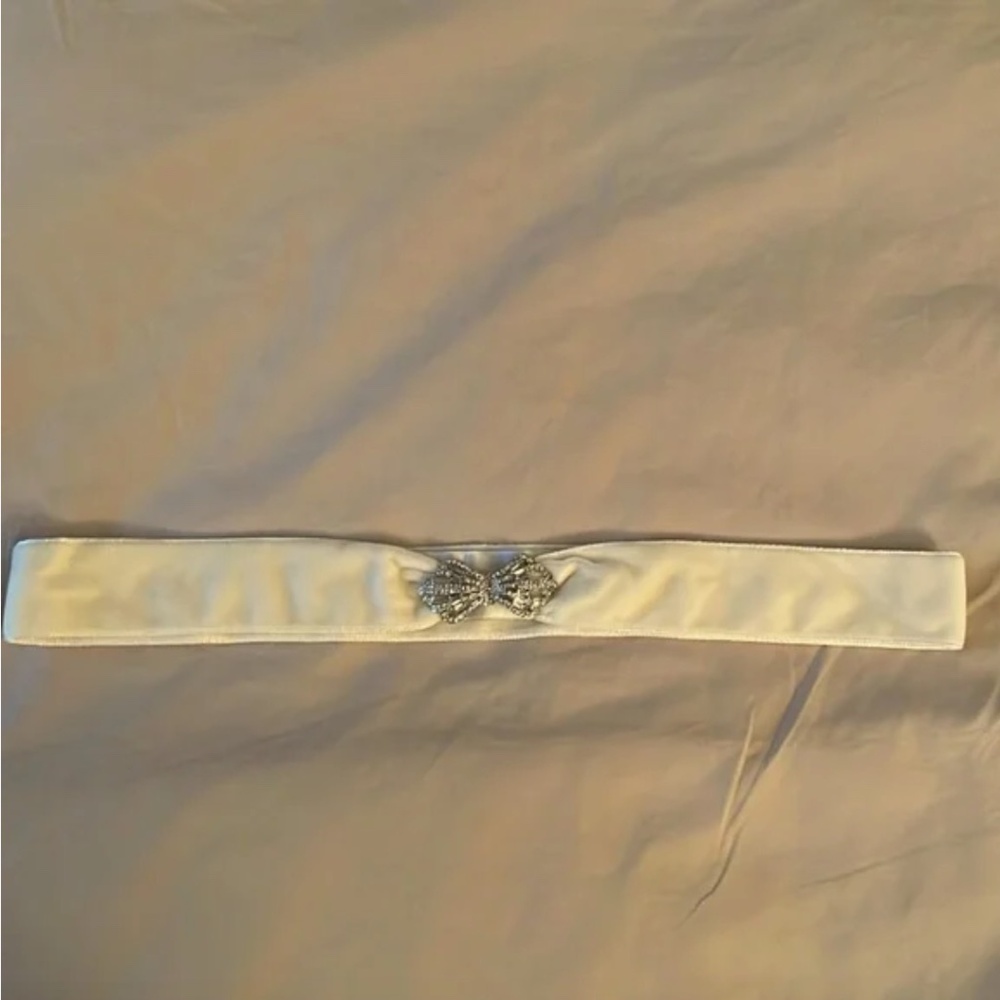 Monique Lhuillier Bridal Belt
